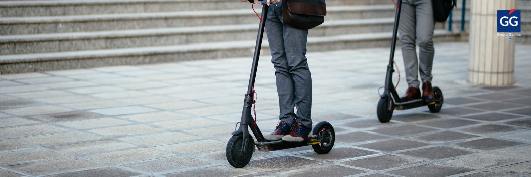 Aprobado por el Gobierno el Proyecto de Ley de Autos que exige seguro de RC a patinetes.